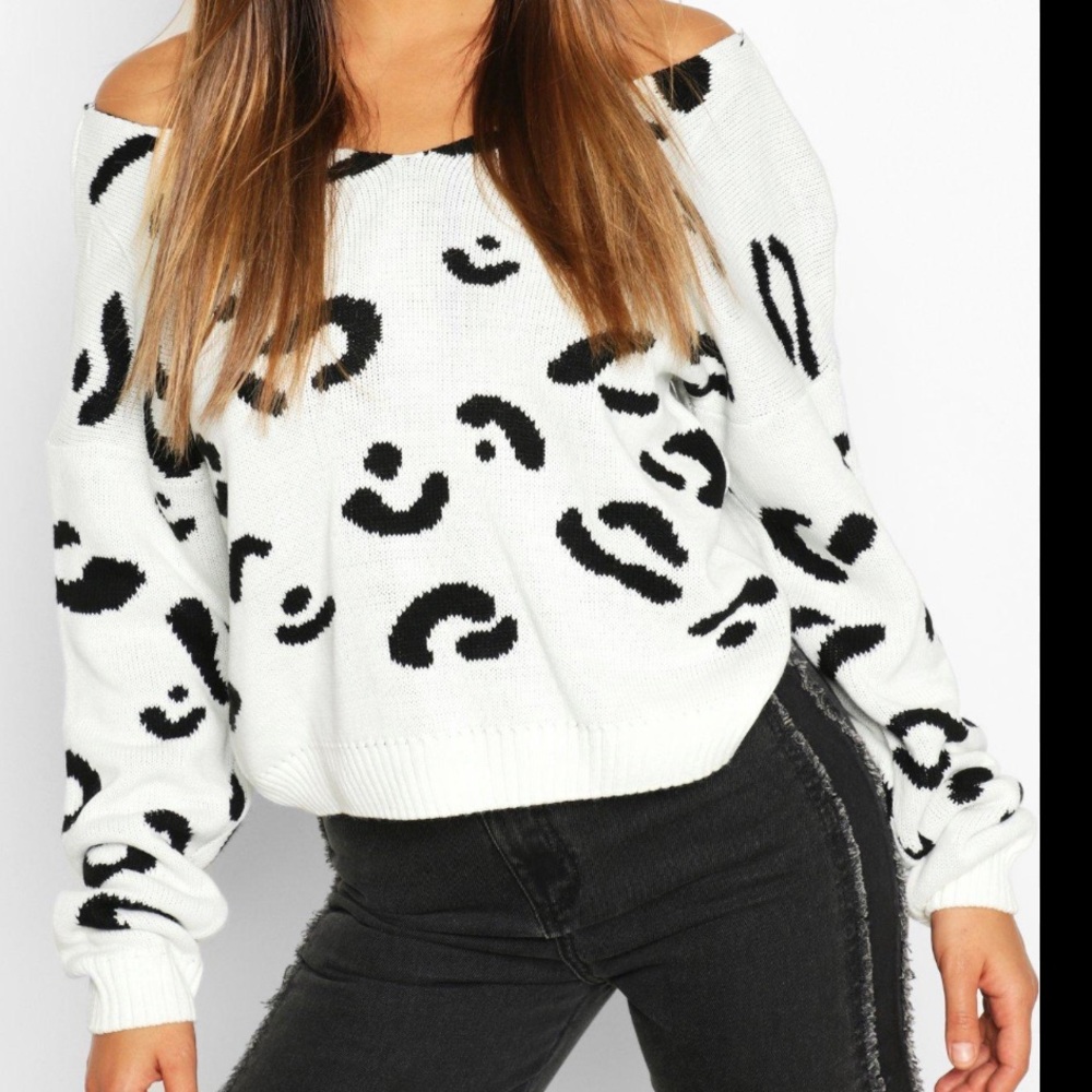 Leopard print twist back sweater